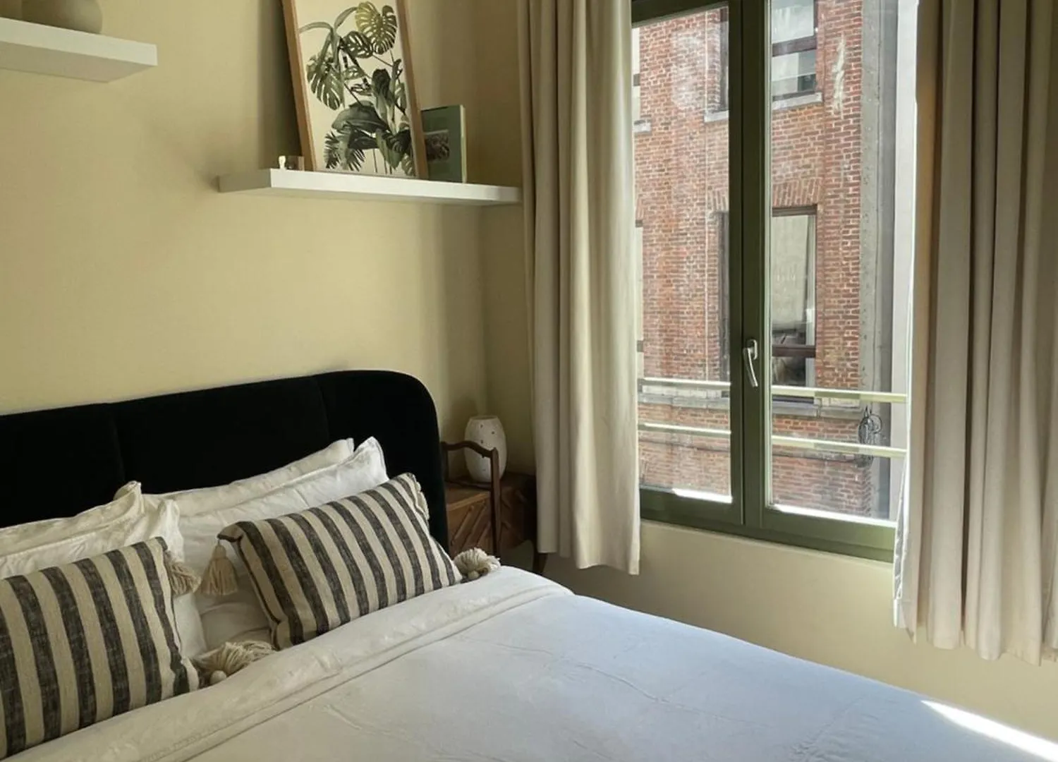 Stunning Apartment By Mas Antwerp Belgium